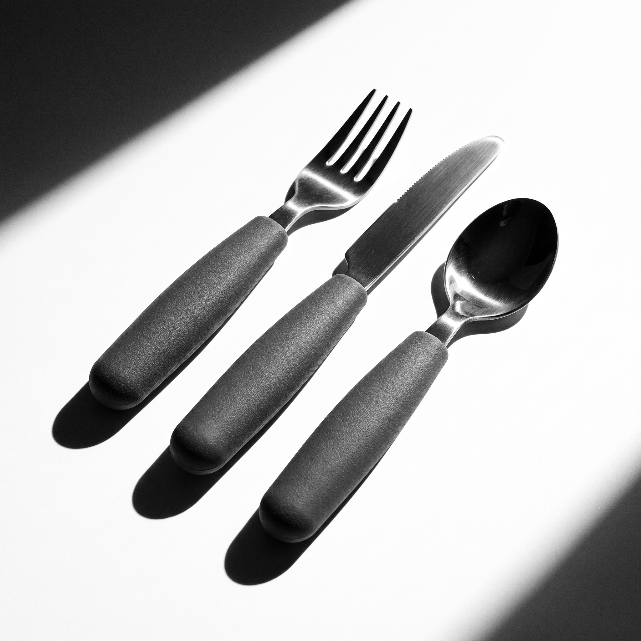Easy-Grip Utensil Set
